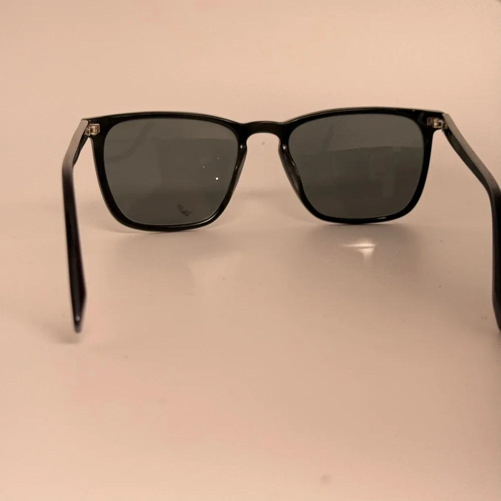 Warby Parker Sutton W 100 Sunglasses Black Rectangular Frames 55-18-145